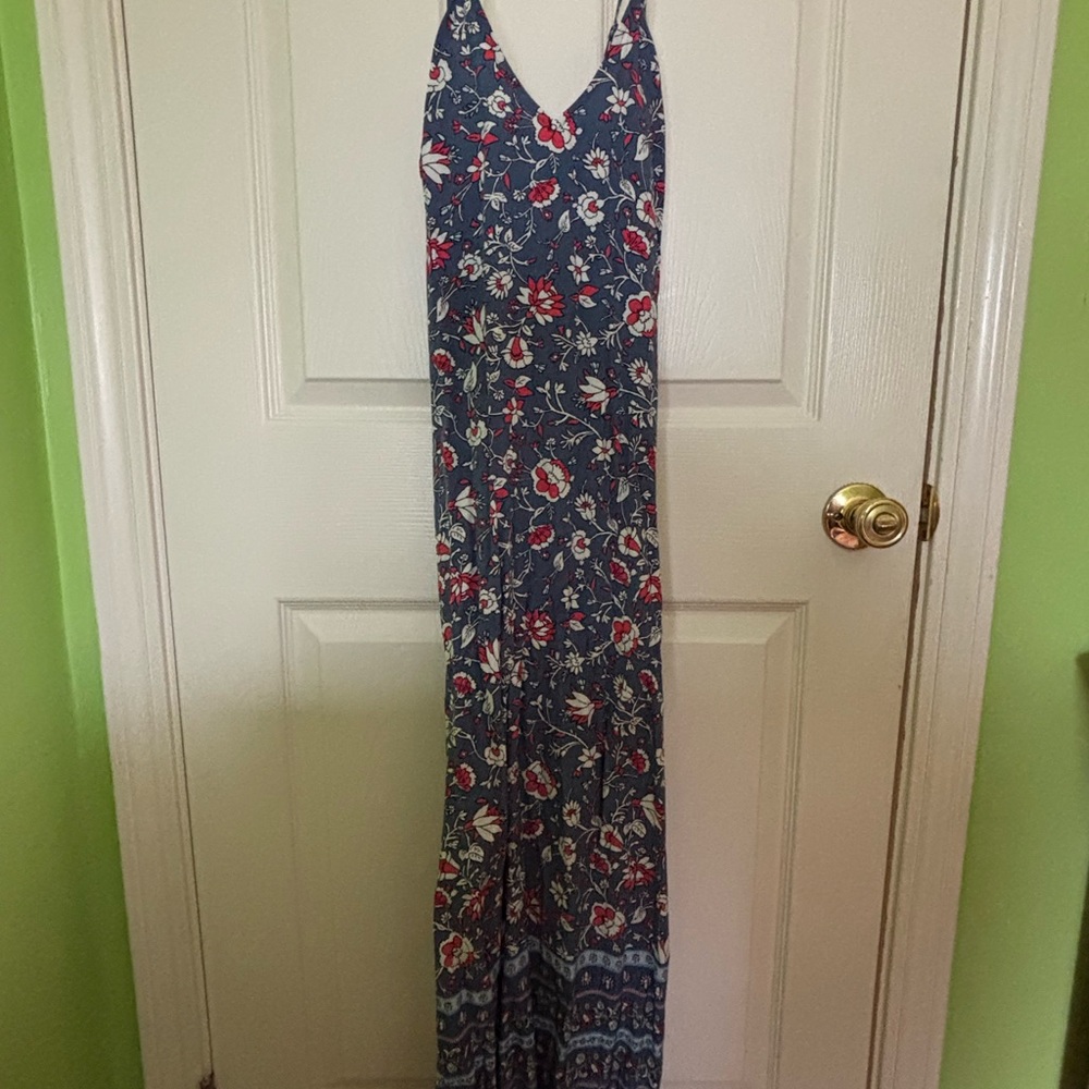 Floral Maxi Dress with V-Neck